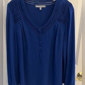 DANIEL RAINN Minal V-Neck